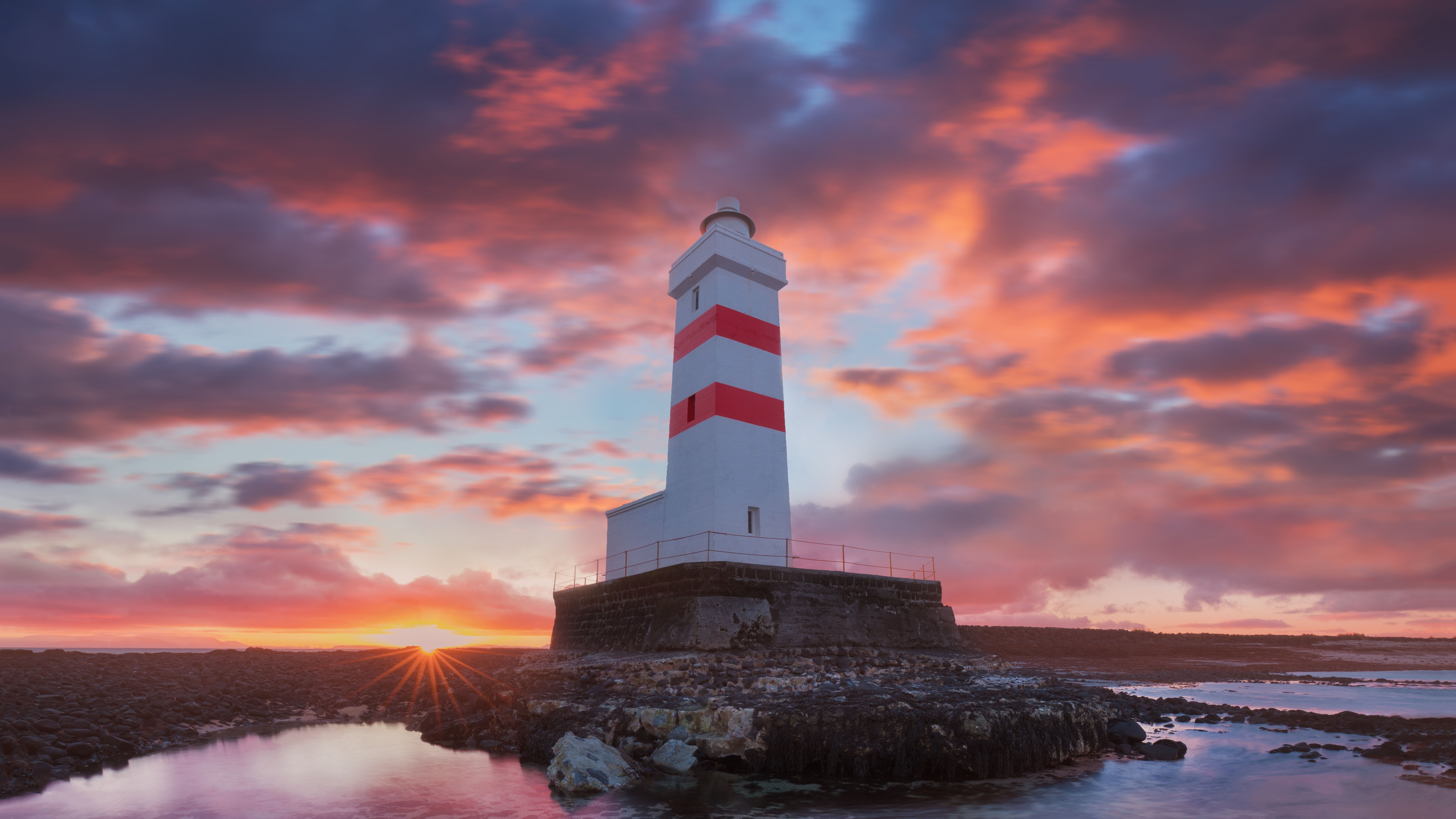 Private Reykjanes Peninsula Day Tour from Reykjavik with Polaroid Photo Souvenir