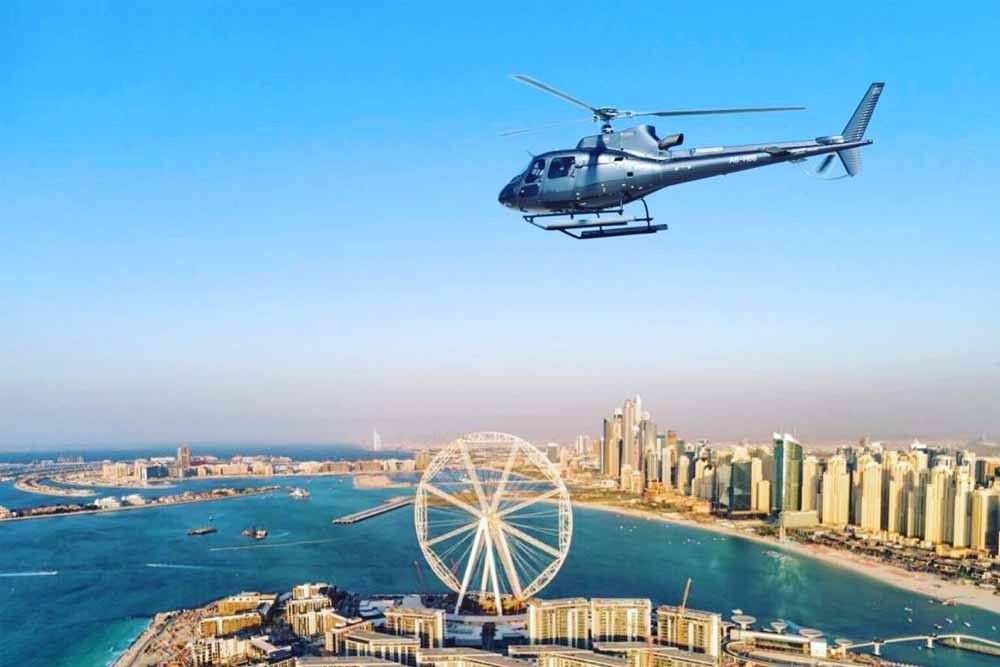 Palm Dubai Helicopter Ride – 17 Mins tour with Private Transfers