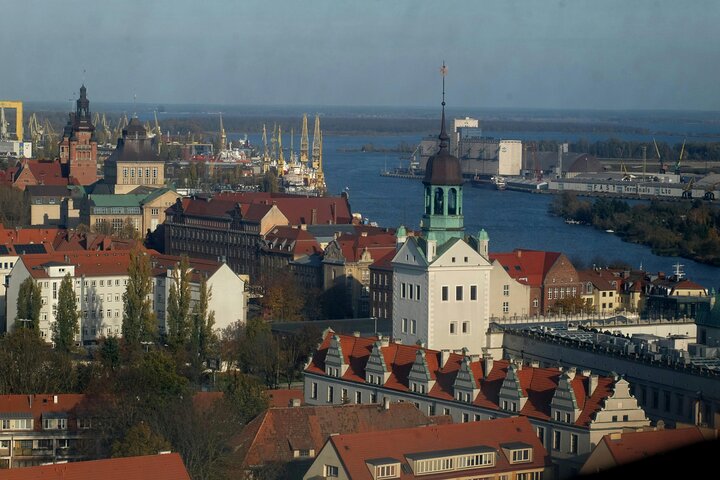 Discover Szczecin: 11 Hour Day Tour from Berlin