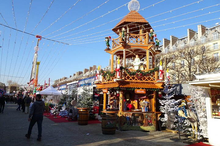 Parisian Holiday Magic 3 Hour Walking Tour with Christmas Market