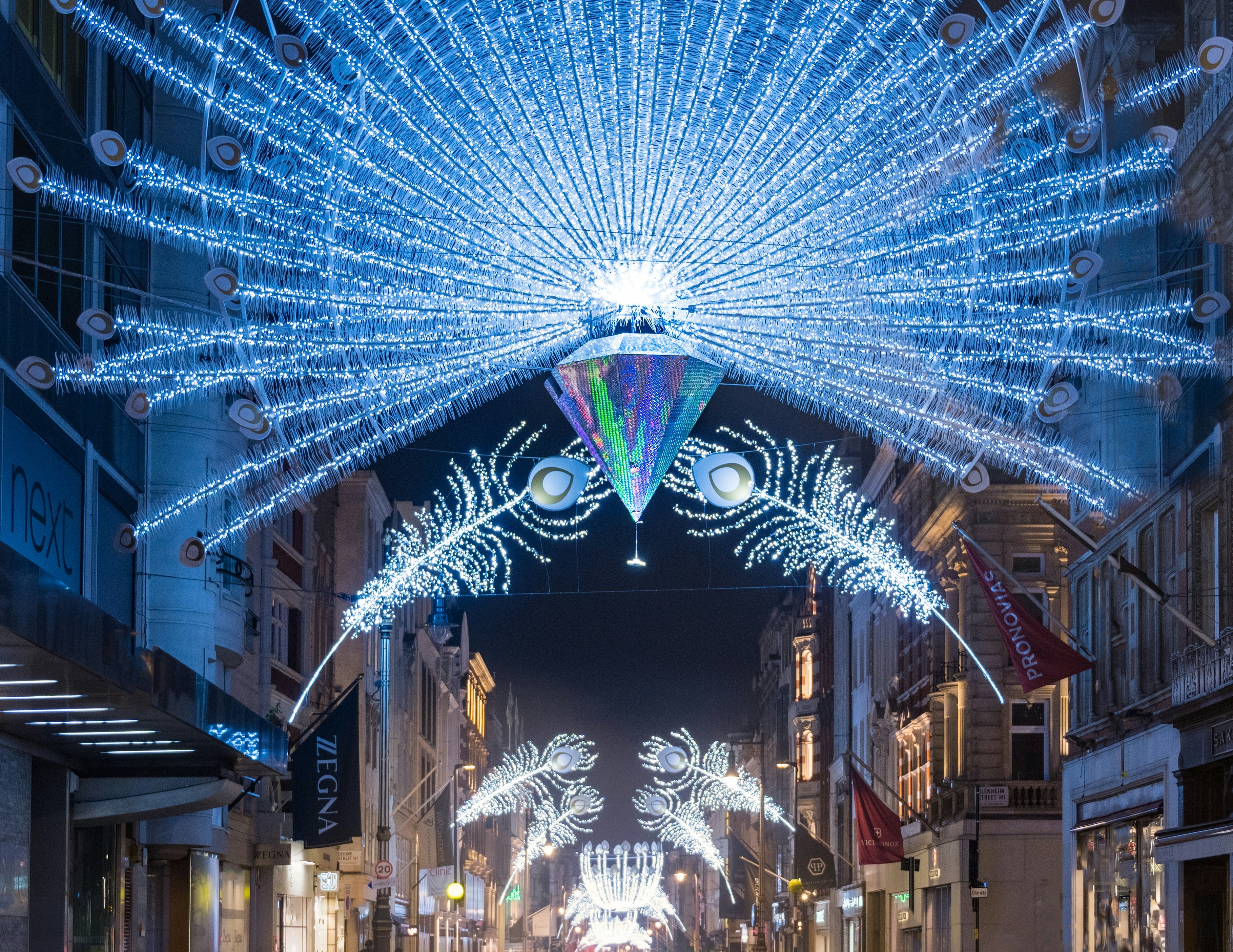 Winter Wonderland in London: Christmas Lights & Festive Sights, London
