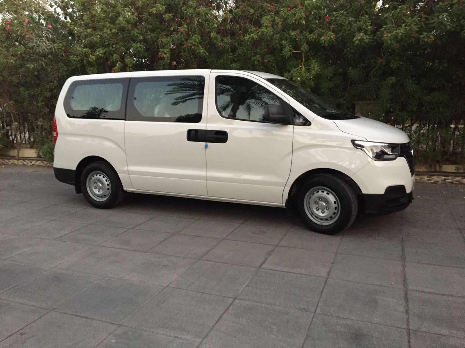 Private Van hire with driver for 10 hours in Dubai