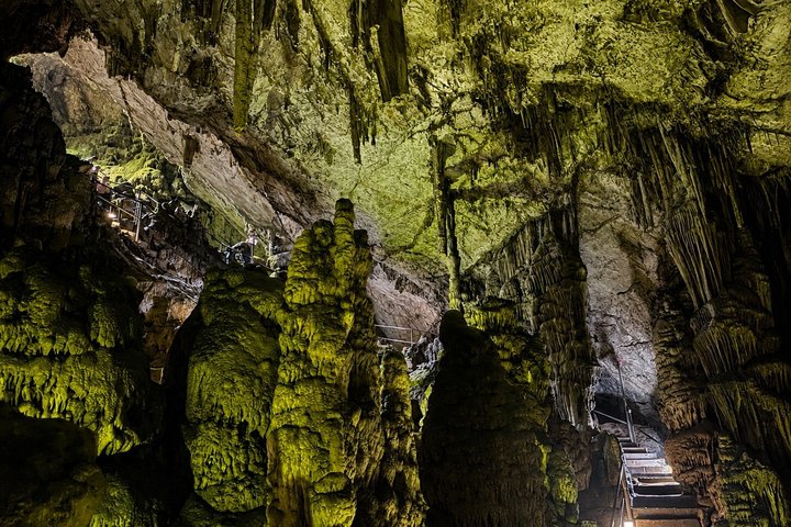 Private Authentic Tour: Zeus Cave, Lassithi Plateau & Olive Press