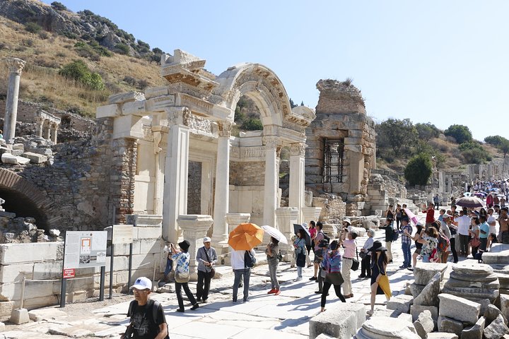 Private Ephesus Tour for Cruise Passengers (Skip-The-Line) PRIVATE Ephesus Tour for Cruise Passengers (Skip-The-Line)