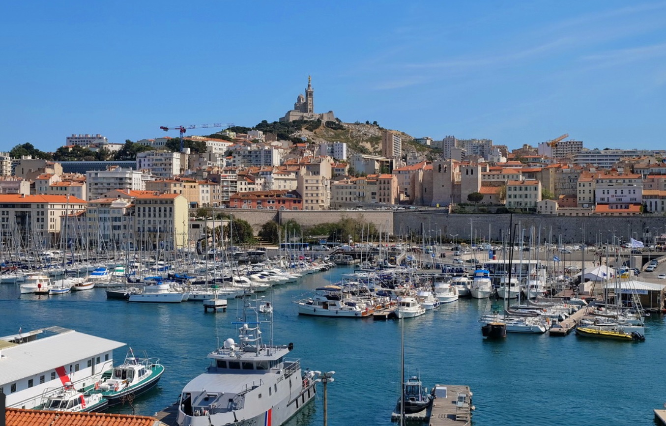 France – Italy Private Van Tour – 09 Nights / 10 Days.