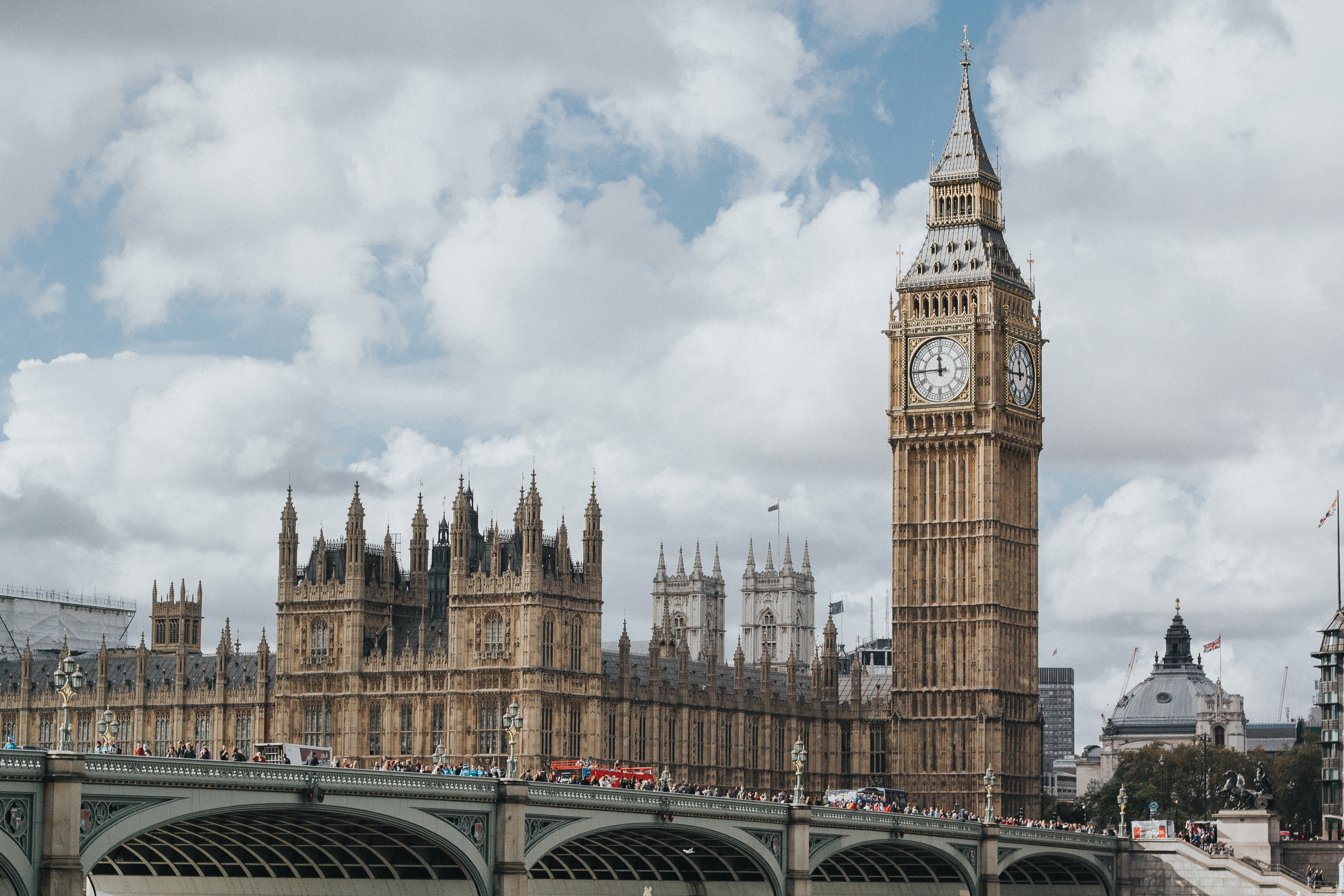London – Paris Rail Tours- 06 Nights / 07 Days