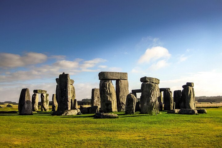 Private tour in Windsor, Stonehenge and Bath Day Trip from London Private tour in Windsor, Stonehenge and Bath Day Trip from London