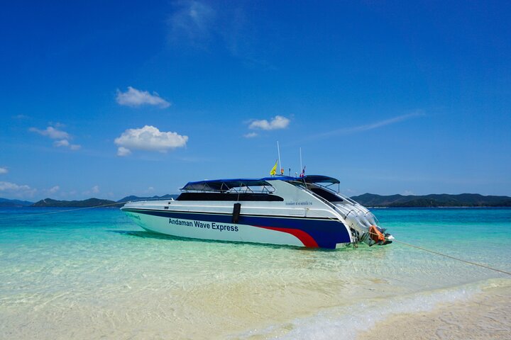 One-Way Departure Transfer from Phi Phi Island (Speedboat) to Phuket Airport