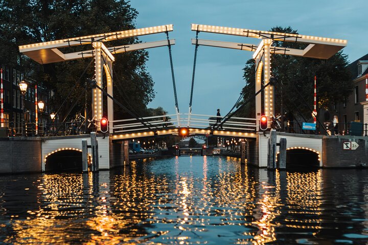 Photoshoot at Magere Brug Love Across the Bridge