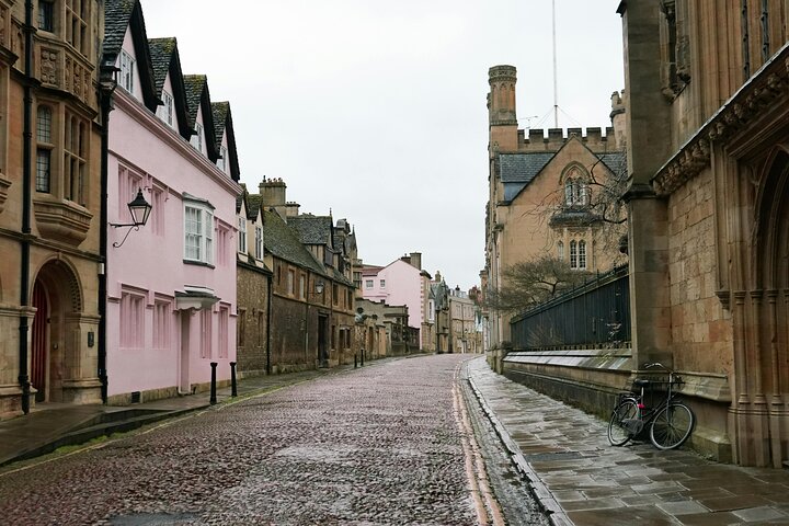 Oxford City 10 Hour Day Tour from Birmingham Oxford City 10 Hour Day Tour from Birmingham