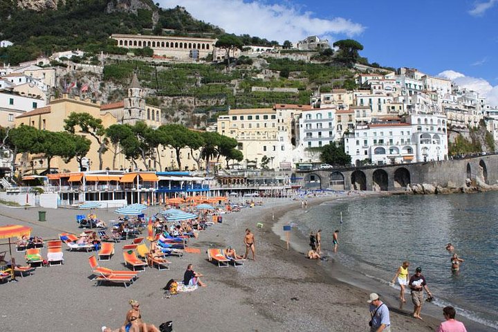 Tour of Amalfi+Emerald Grotto+Positano (FullDay 8h) Tour of Amalfi+Emerald Grotto+Positano (FullDay 8h)