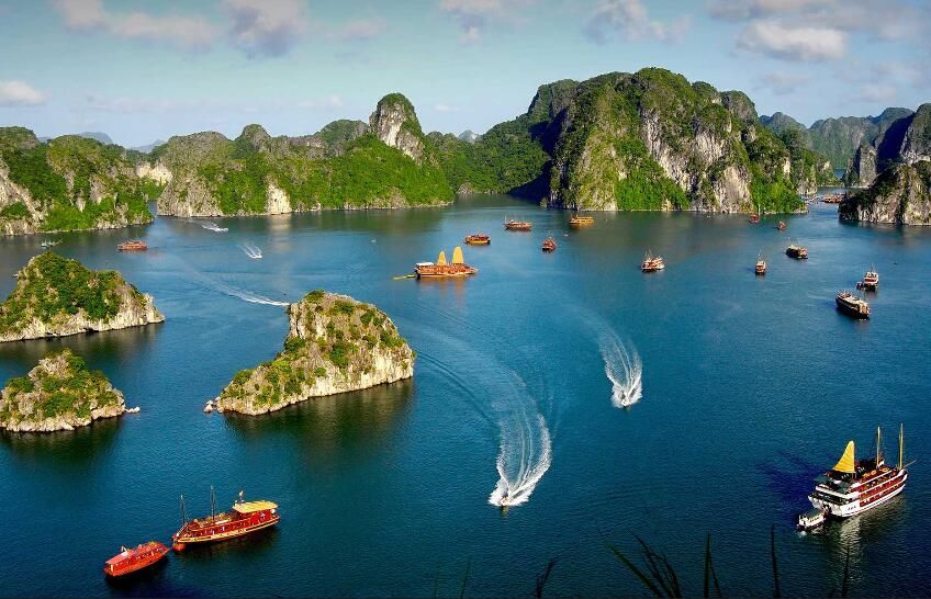 Scenic Vietnam Tour 7 Days 6 Nights
