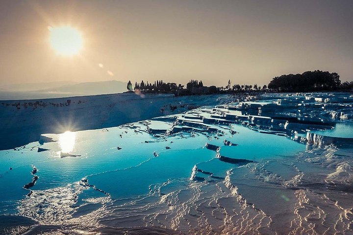 Daily Small Group Pamukkale Tour From Istanbul by Flight Daily Small Group Pamukkale Tour From Istanbul by Flight