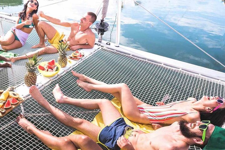 Private -Exclusive Day Cruise (ATHENS RIVIERA-7)