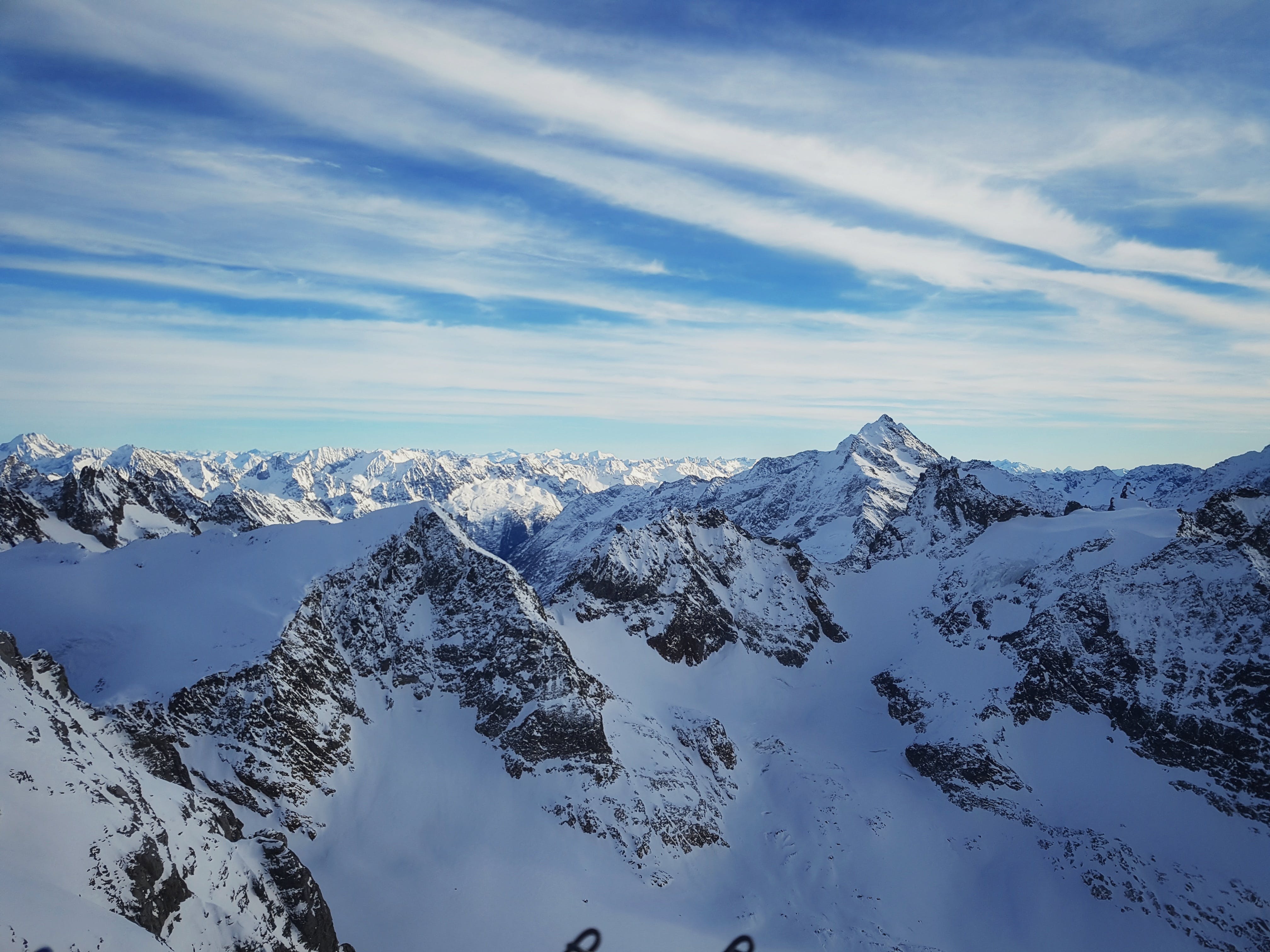 Swiss - Paris Rail Tours- 07 Nights / 08 Days Swiss – Paris Rail Tours- 07 Nights / 08 Days