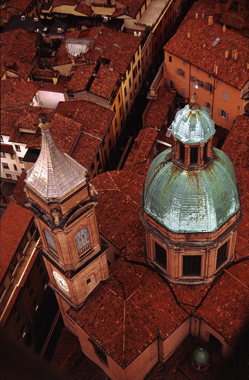 Bologna Revealed: Exclusive Private Guided Walking Adventure
