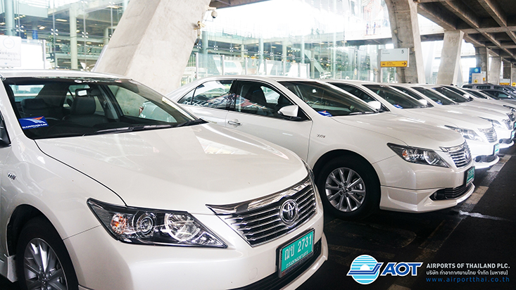 Private Bangkok Donmuang Airport or Hotel Transfer for Small-Group