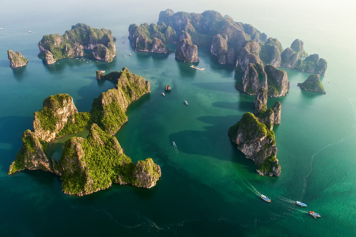 Authentic Pearl of Hanoi 5 Days 4 Nights with HaLong Bay Overnight on Cruise