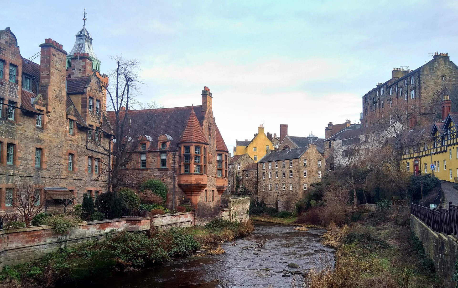 Edinburgh Enchantment: Exclusive Private Guided Walking Experience