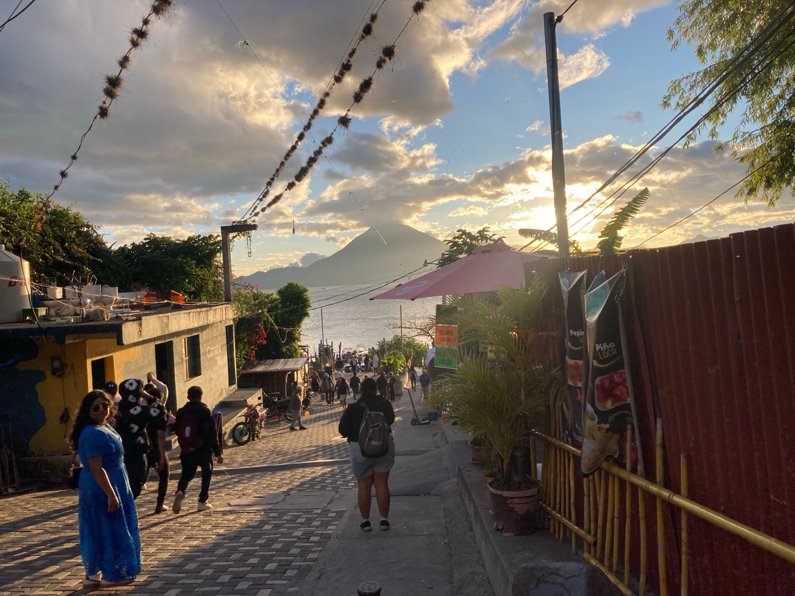 Guatemala City to Panajachel Private Transfer