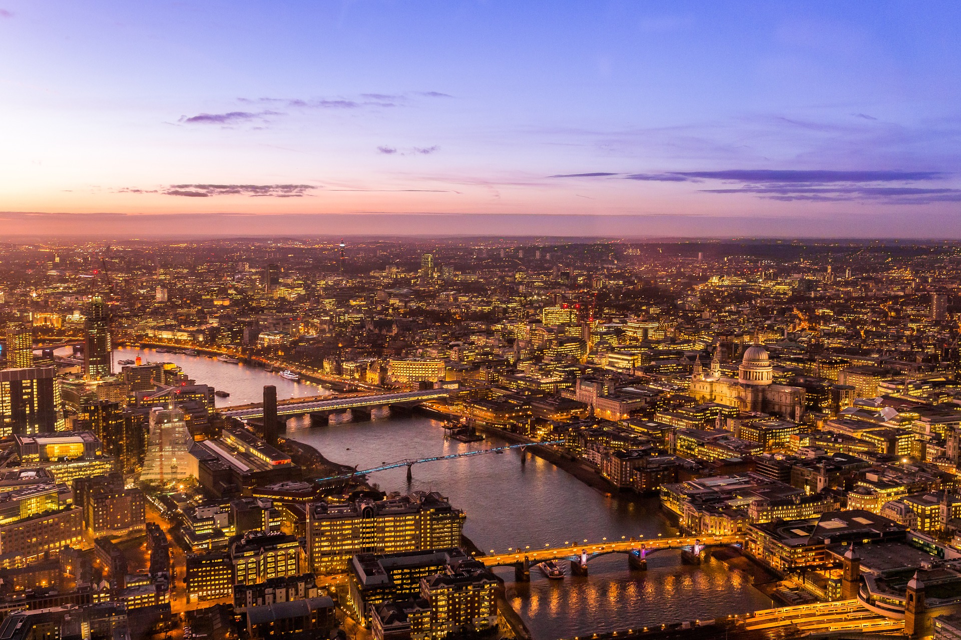 London – Paris – Switzerland Private Van Tour – 12 Nights / 13 Days.