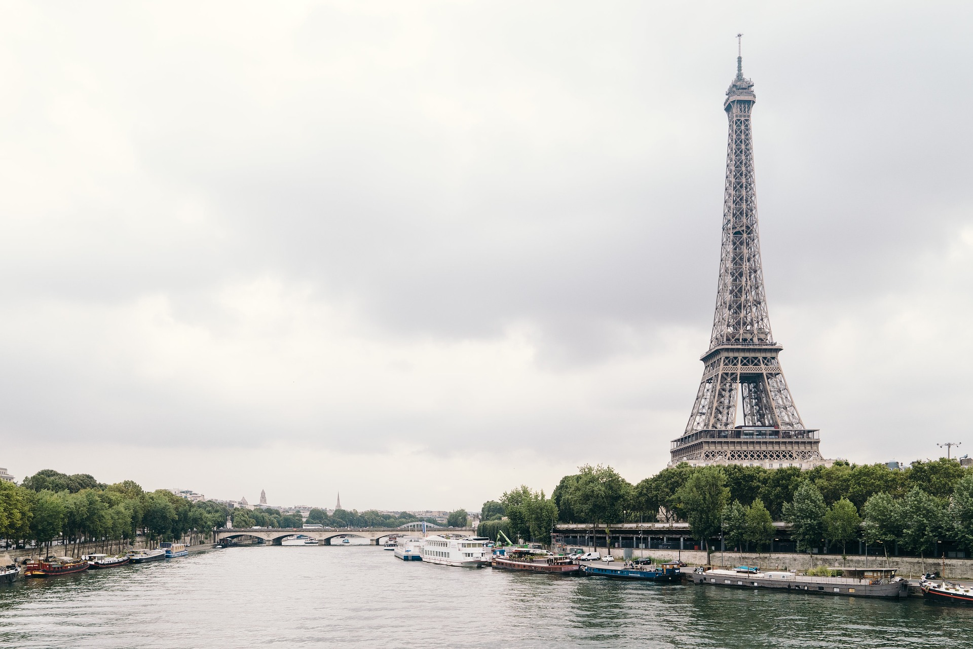 Paris – Nice Rail Tours- 05 Nights / 06 Days