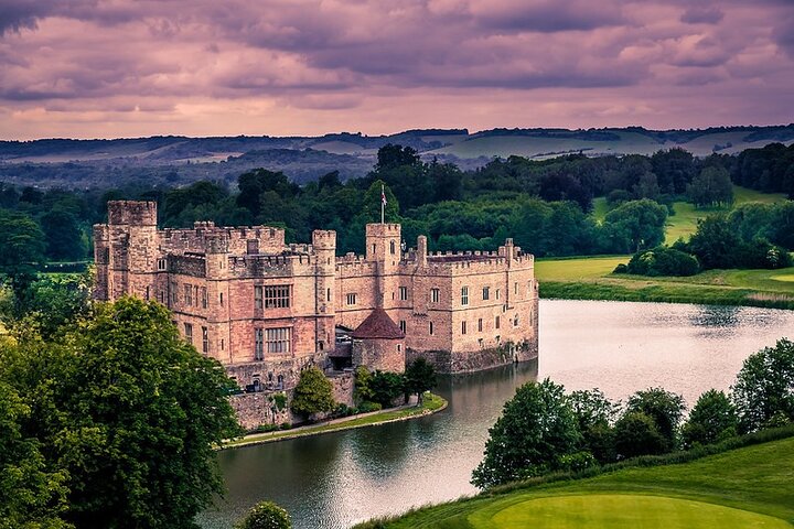 Leeds Castle Private Tour from London to Enchanting Kent