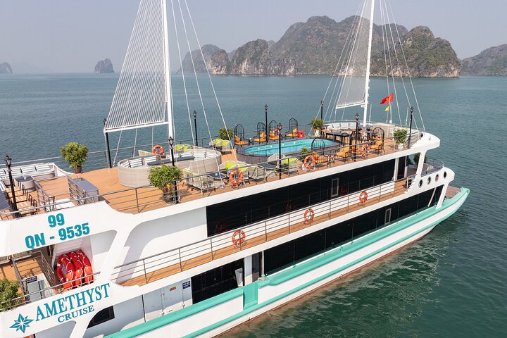 Amethyst Daily Cruise – 1 Day Luxury Halong Bay Tour from Hanoi
