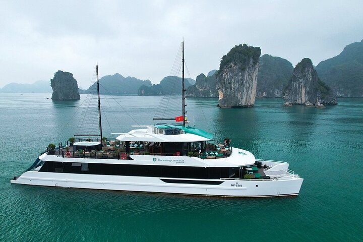 Halong Catamaran A Premium Cruise in Lan Ha Bay Halong Catamaran A Premium Cruise in Lan Ha Bay
