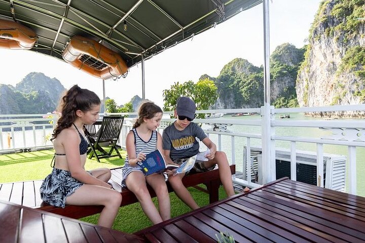 Boutique Cruises to Cat Ba Island & Lan Ha Bay from Hanoi (2D1N)