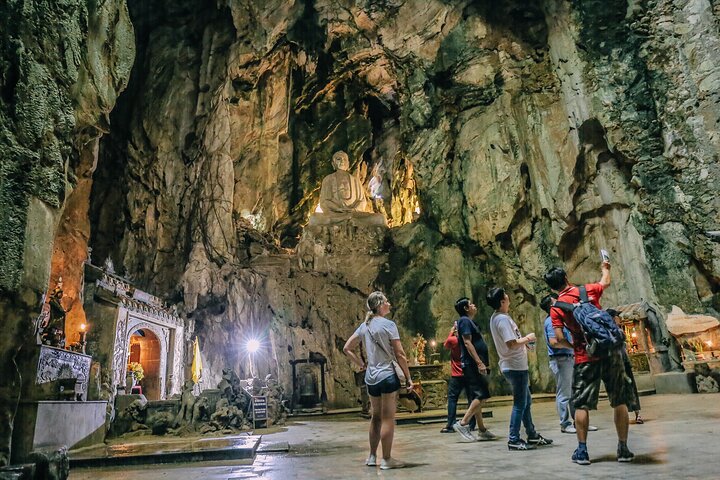 Small Group Tour : Marble Mountains-Am Phu Cave – Monkey Mountain