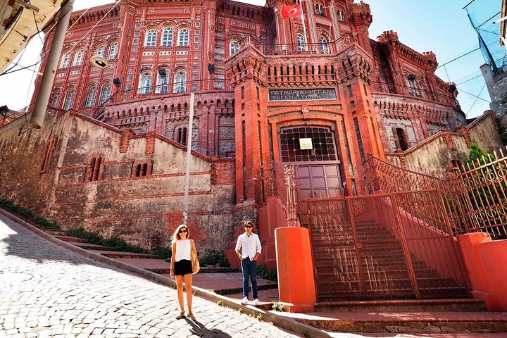 Private Istanbul Highlights & Bosphorus Cruise Tour with Licensed Guide