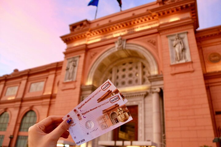 Wonders of Ancient Egypt: Giza Pyramids and The Egyptian Museum Wonders of Ancient Egypt: Giza Pyramids and The Egyptian Museum