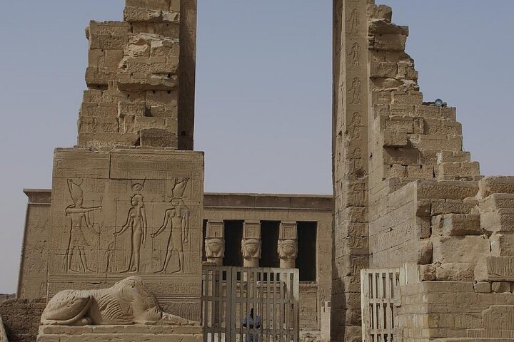 Luxor to Hurghada via Abydos & Dendera – Guide & Tickets Included
