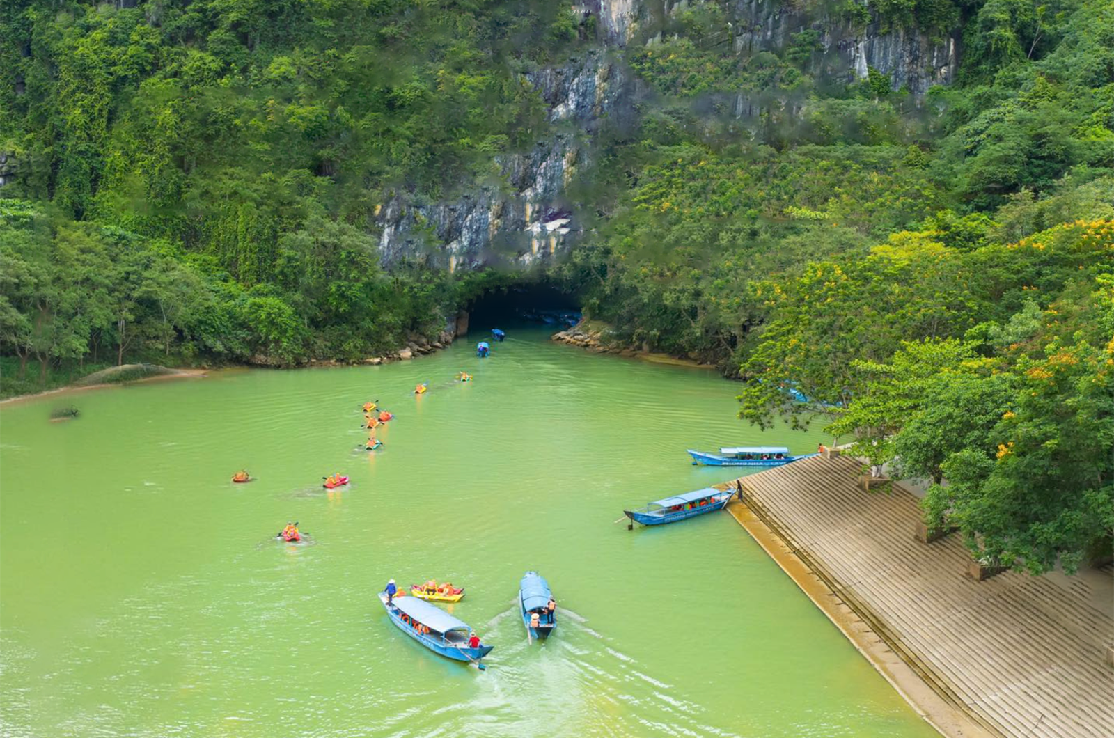 Phong Nha Cave & Paradise Cave Full-Day Exploration from Hue Phong Nha Cave & Paradise Cave Full-Day Exploration from Hue