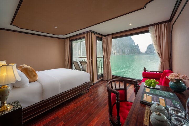 Indochine 5-Star Cruise Halong & Lan Ha – Sea View Balcony 2D1N Indochine 5-Star Cruise Halong & Lan Ha – Sea View Balcony 2D1N
