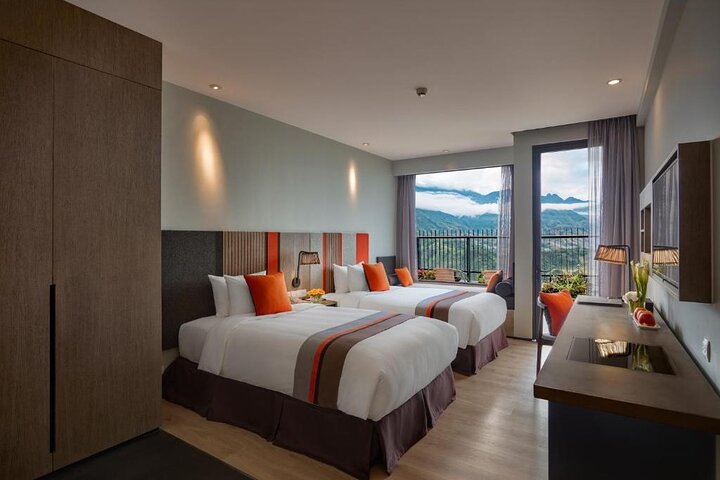 LUXURY SAPA TOUR 2D1N -Stay At 5 Star Hotel or Ecolodge
