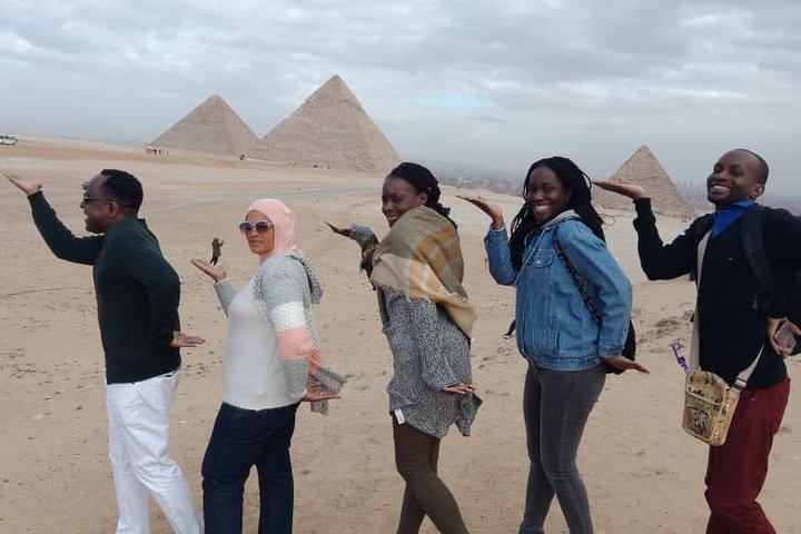 Cairo Short break 3 Days with sightseeing night life with tour guided