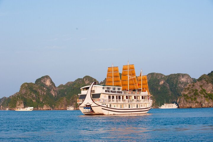 Hanoi: 2-Day Halong Bay Royal Palace Cruise, Cave, Ti Top Island