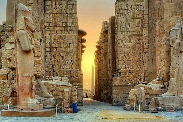 Luxor to Aswan 4-Day Tour: Karnak, Valley of Kings, Philae & More