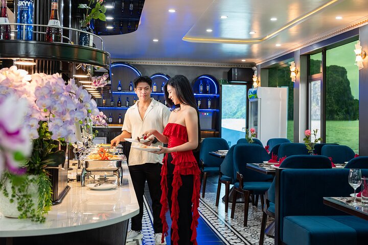 Full-Day Halong Bay Cruise with Kayak, Cave Tour & Buffet Lunch