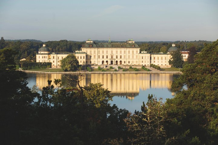Half Day Stockholm Tour With Drottningholm Castle