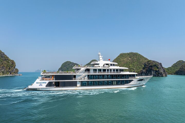 Sea Octopus Cruise – The Top Luxury Day Tour in Halong Bay