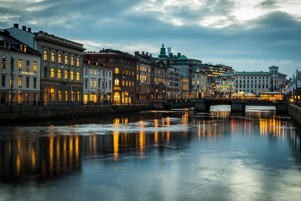 Private Gothenburg walking city tour rus