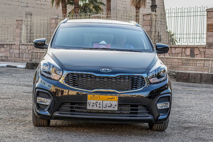 Private Luxor to Aswan Transfer with Custom Stops & Local Driver