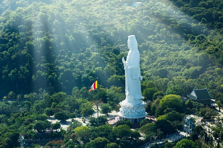 Da Nang Airport – Da Nang City