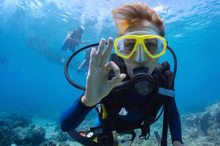 3-Day PADI Open Water Diving Course in Dubai 3-Day PADI Open Water Diving Course in Dubai