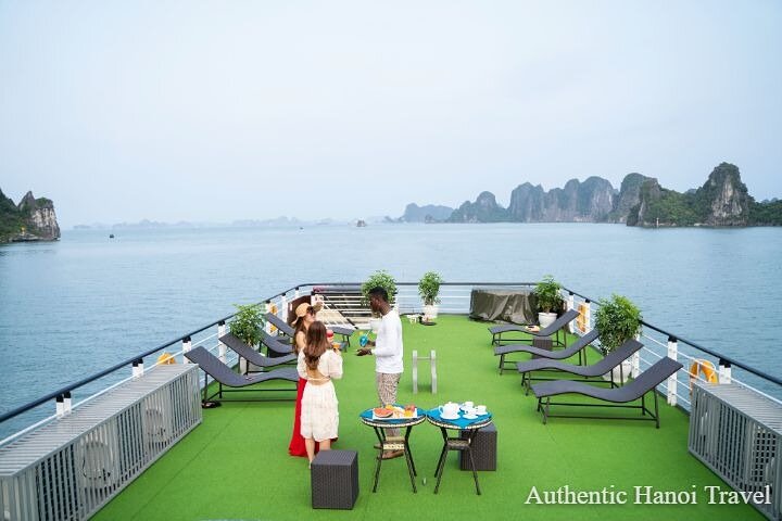 La Casta Daily Cruise – Luxury 5 Star Day Tour in Ha Long Bay