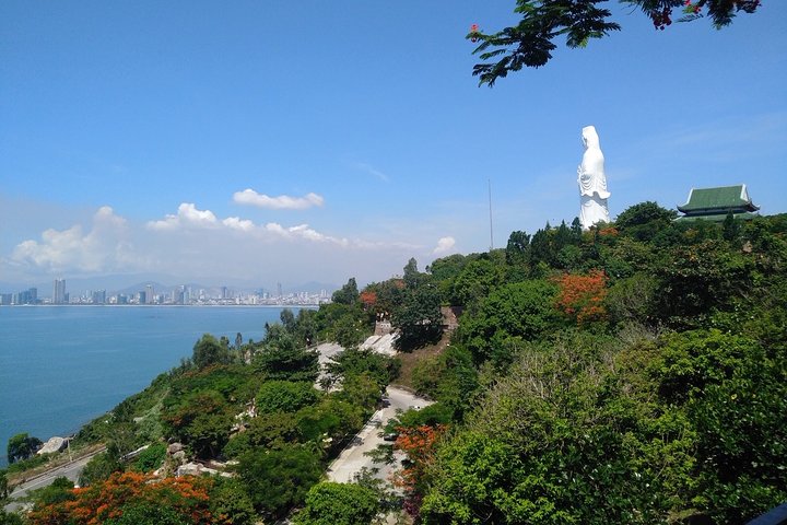 Hue to Hoi An or Hoi An to Hue sightseeing Son Tra Peninsula and Fishing Village