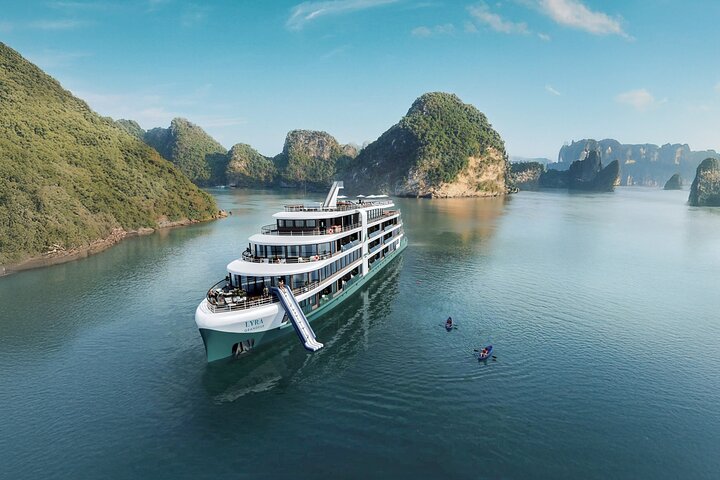 Lyra Essence Retreat: Halong – Lan Ha Bay Cruise 2D1N Lyra Essence Retreat: Halong – Lan Ha Bay Cruise 2D1N